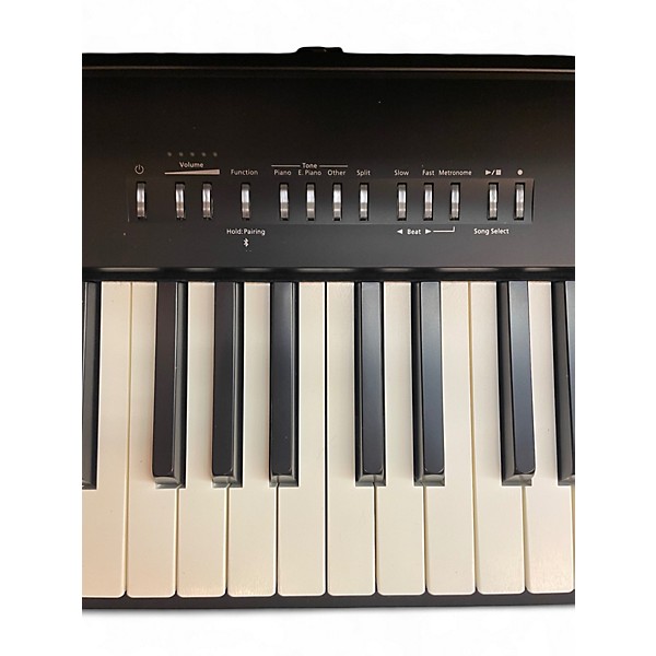 Used Roland FP-30X Arranger Keyboard