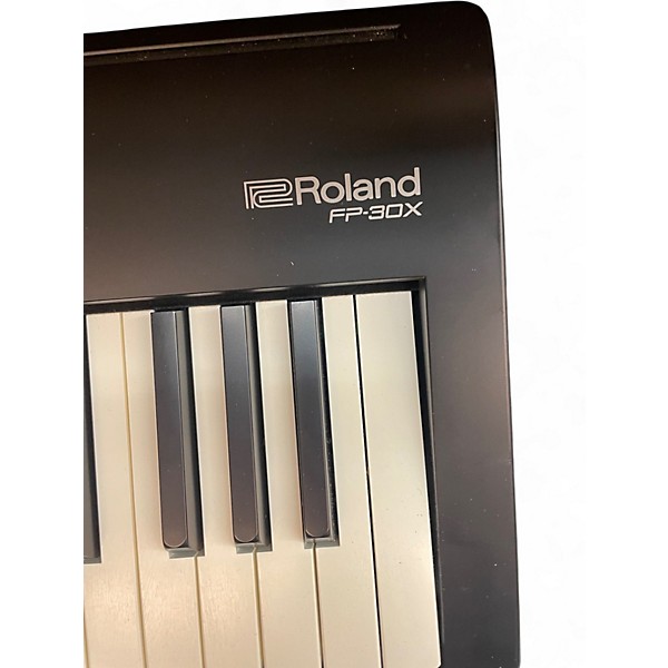 Used Roland FP-30X Arranger Keyboard