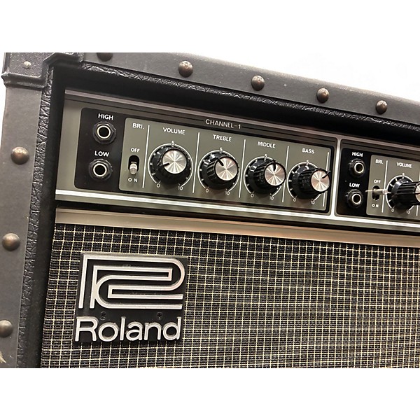 Vintage 1990s Roland JC120 Jazz Chorus 2x12 Guitar Combo Amp