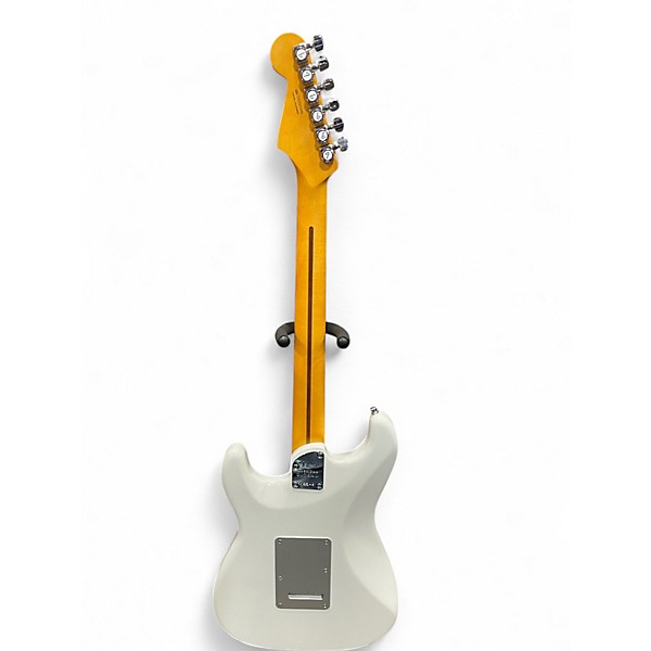 Used Fender AMERICAN ULTRA II STRATOCASTER AVALANCHE Solid Body Electric Guitar