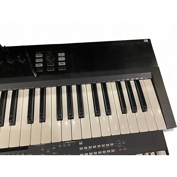 Used Native Instruments Komplete Kontrol S61 MIDI Controller