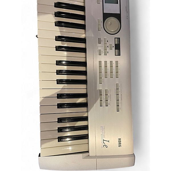 Used KORG Triton Le 76 Key Keyboard Workstation