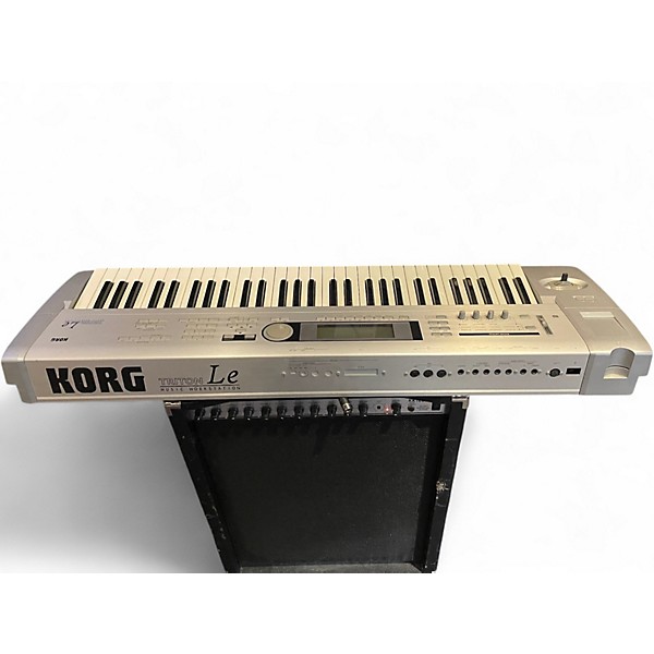 Used KORG Triton Le 76 Key Keyboard Workstation