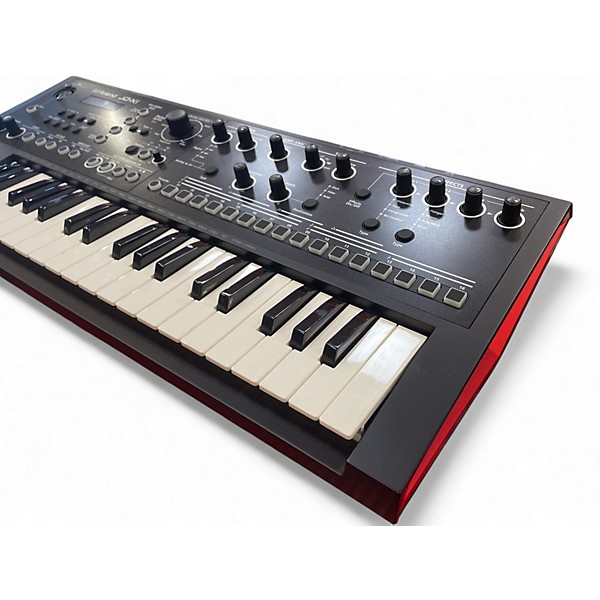 Used Roland JDXI Synthesizer