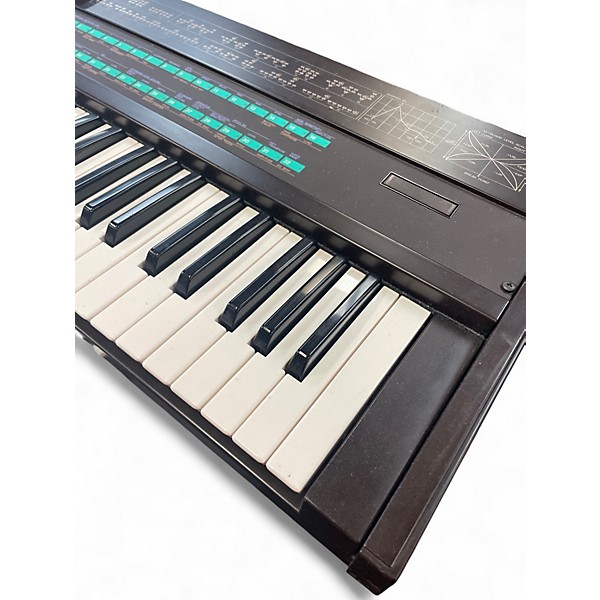 Used Yamaha DX7 Keyboard Workstation