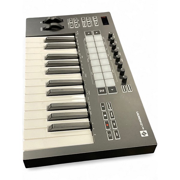 Used Novation Launchkey 25 Key MIDI Controller