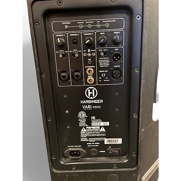Used Harbinger VARI V2312 Powered Speaker