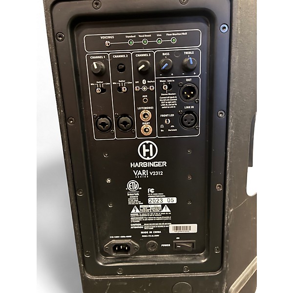 Used Harbinger VARI V2312 Powered Speaker