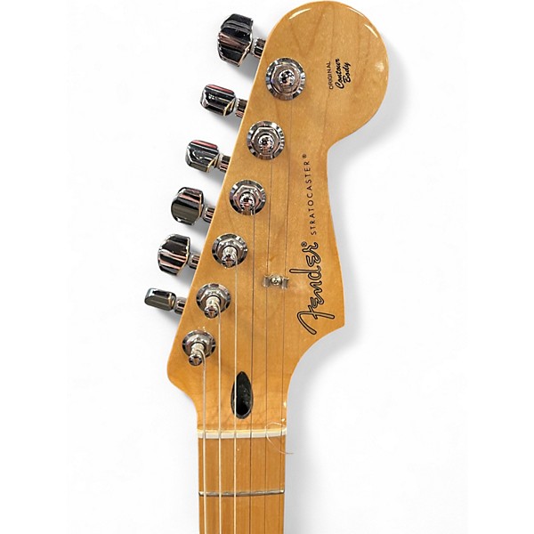 Used 2021 Fender Player Stratocaster 3 Tone Sunburst Solid Body Electric Guitar