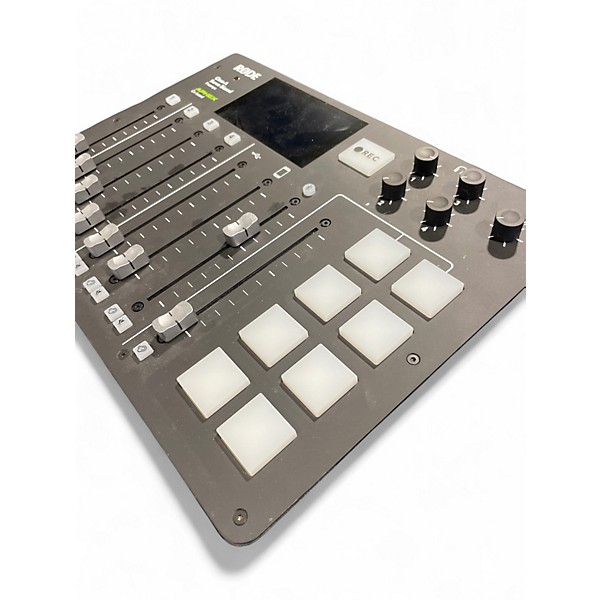Used RODE rodecaster pro Digital Mixer