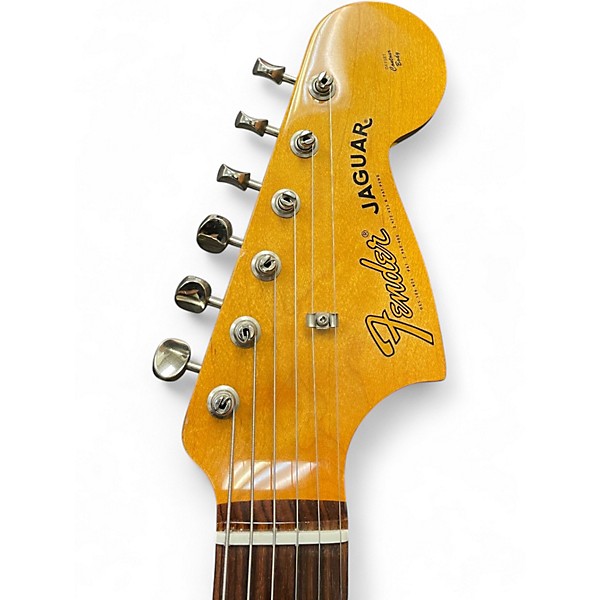 Used Fender Classic Series ’60s Jaguar Lacquer Fiesta Red Solid Body Electric Guitar