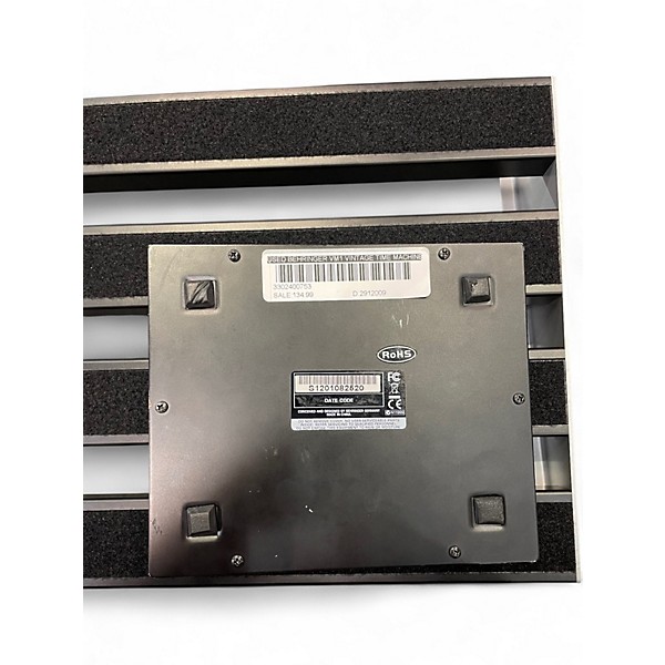 Used Behringer VM1 Vintage Time Machine Effect Pedal