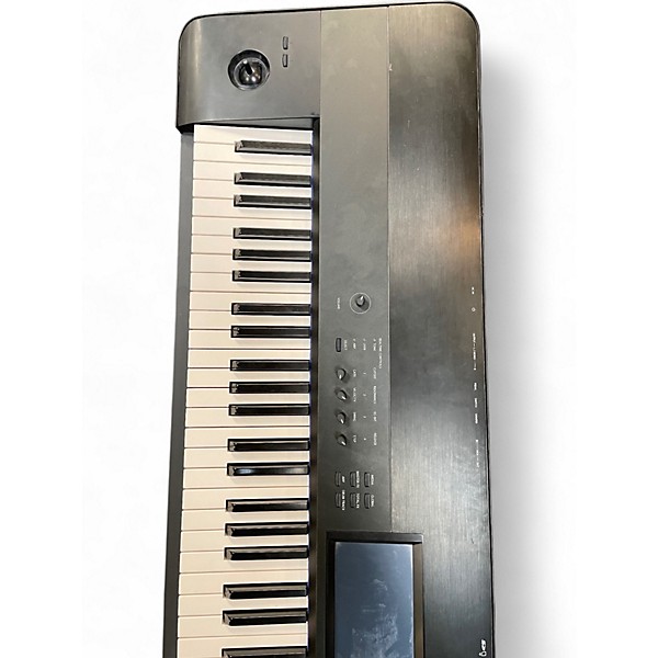 Used KORG Krome 88 Key Keyboard Workstation