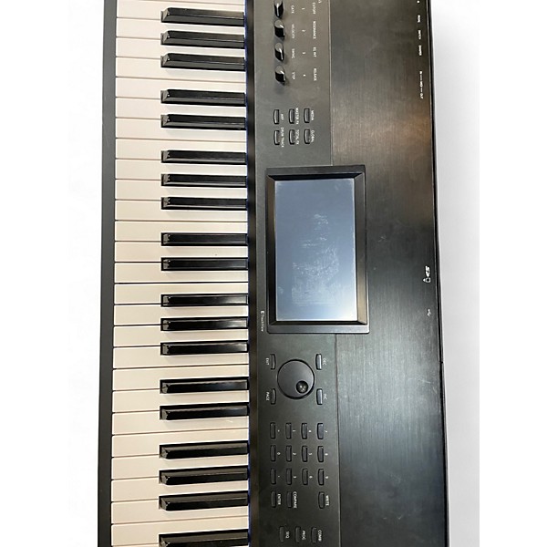 Used KORG Krome 88 Key Keyboard Workstation