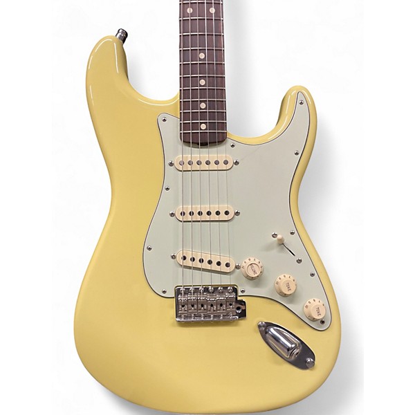 Used Fender Special Edition 60s Stratocaster CANARY YELLOW Solid Body Electric Guitar