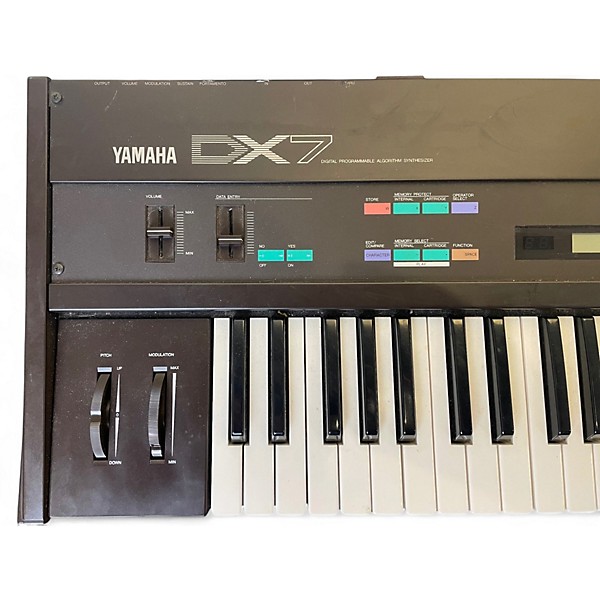 Used Yamaha DX7 Synthesizer