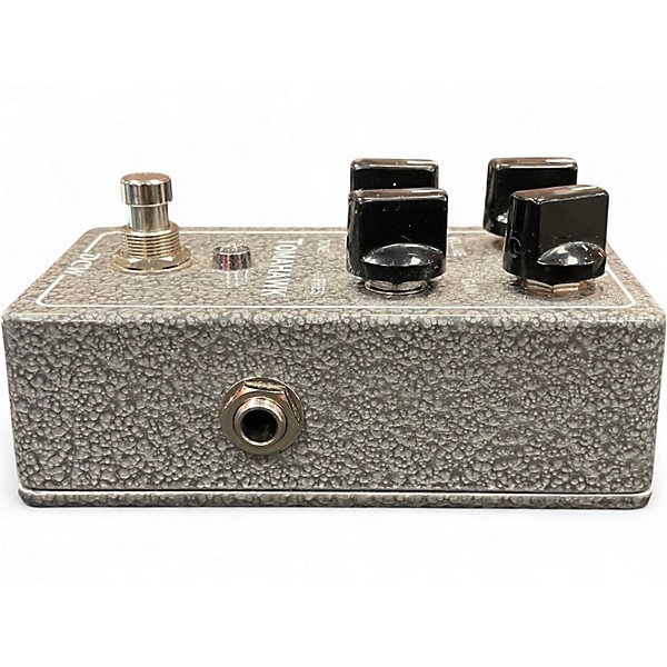 Used Dcw TOMAHAWK Effect Pedal