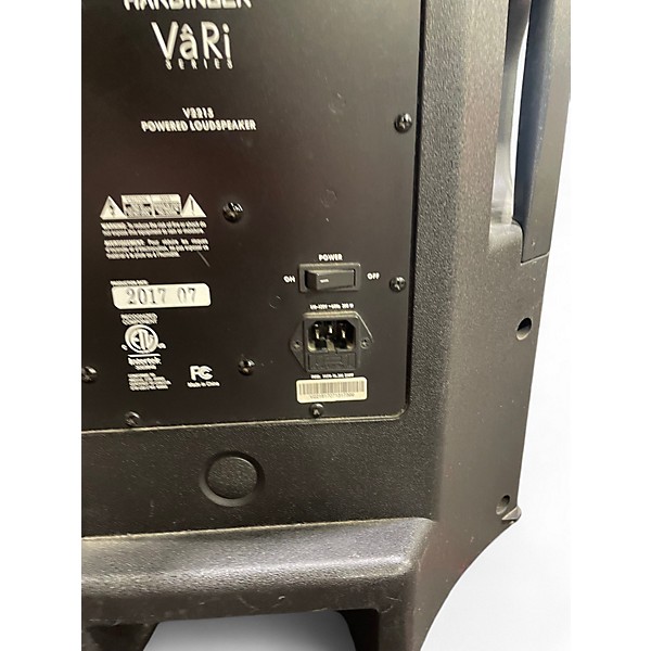 Used Harbinger V2215 Powered Speaker