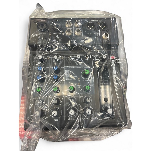 Used Harbinger LX8 Powered Mixer