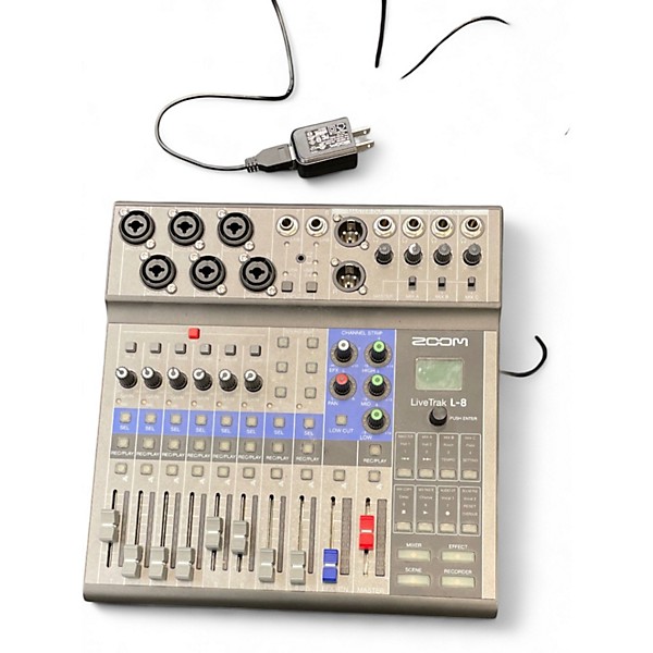 Used Zoom LIVETRAK  L8 Digital Mixer