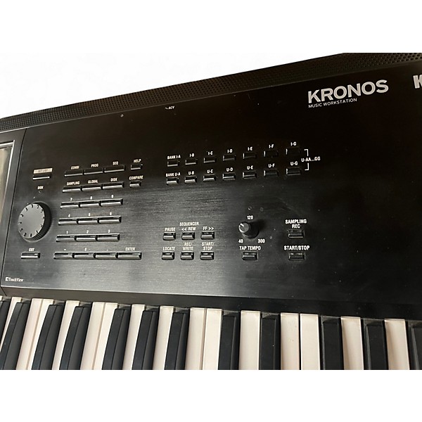 Used KORG Kronos 2 61 Key Keyboard Workstation