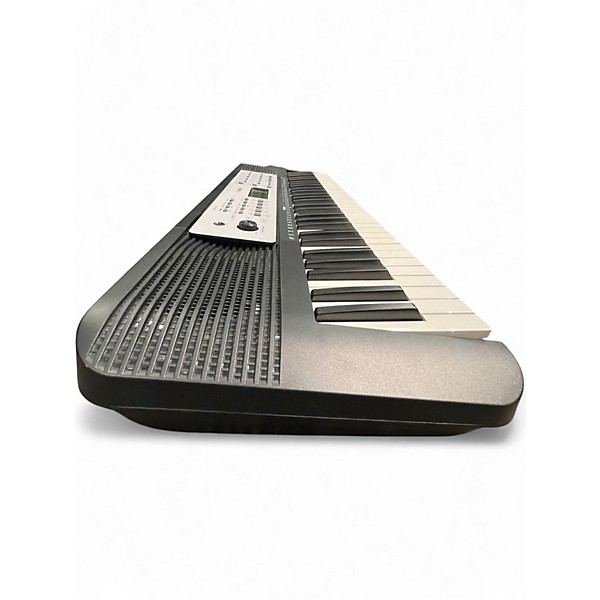 Used Yamaha YPT270 61 KEY Portable Keyboard