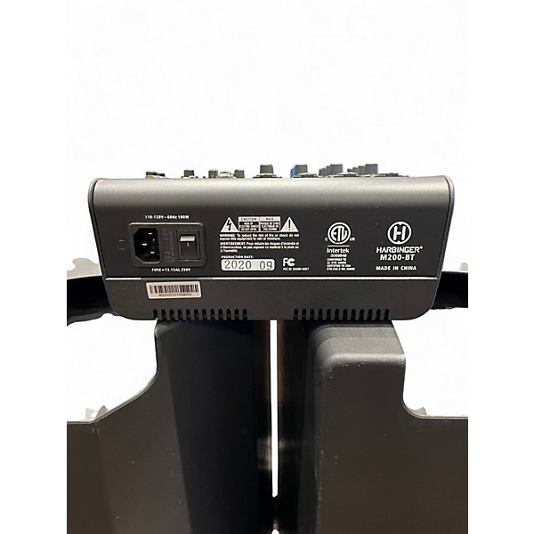 Used Harbinger M200-BT Powered Speaker