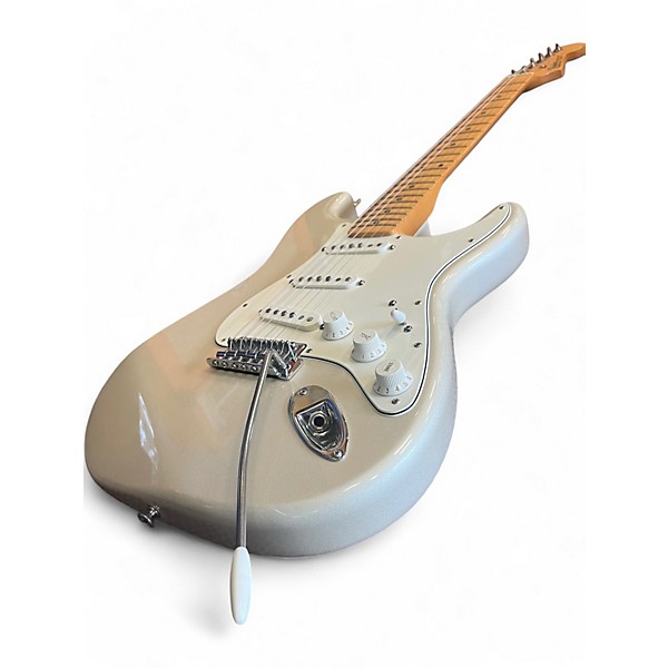 Used Fender 60th Anniversary Stratocaster Blizzard Pearl Solid Body Electric Guitar