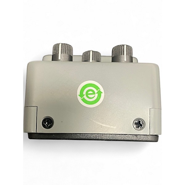 Used Behringer VD400 Vintage Delay Effect Pedal