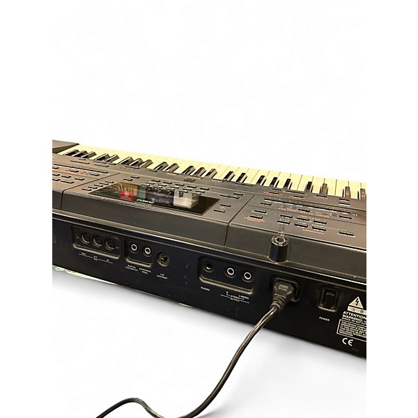 Used Roland G600 Arranger Keyboard