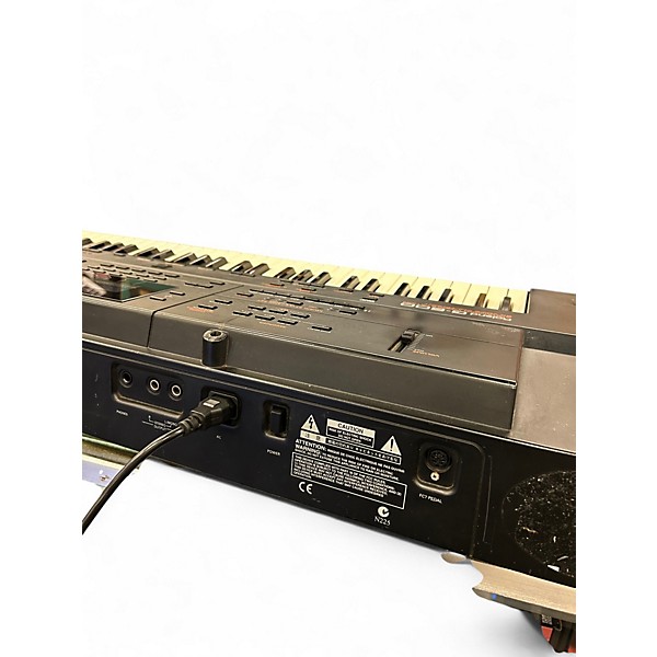 Used Roland G600 Arranger Keyboard