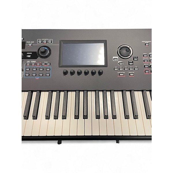 Used Yamaha Montage M8X Keyboard Workstation