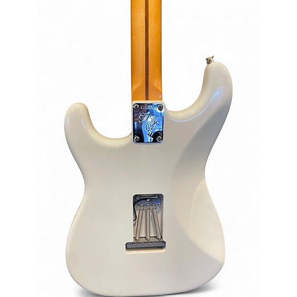 Used Fender ERIC JOHNSON STRATOCASTER White Blonde Solid Body Electric Guitar