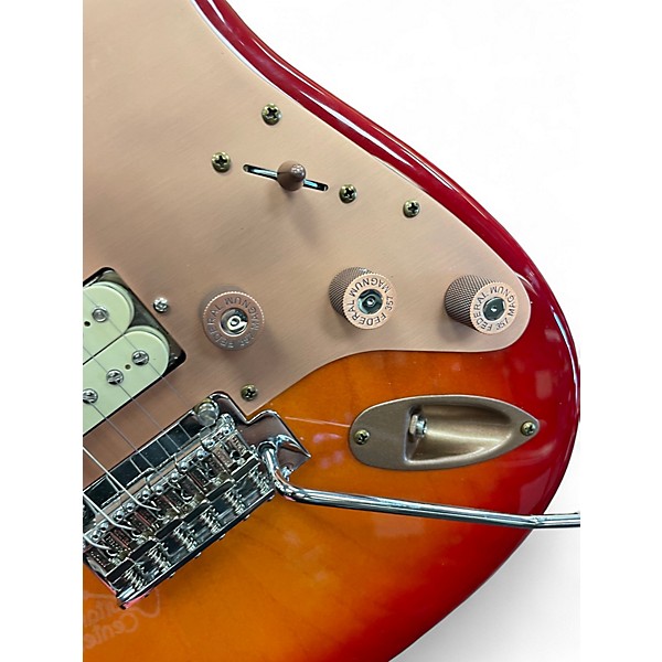 Used Fender Stratocaster CHERRY BURST Solid Body Electric Guitar