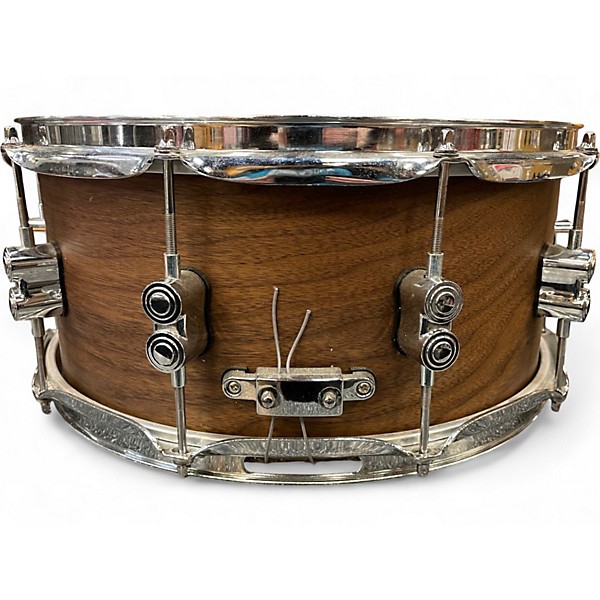 Used PDP by DW 14X6.5 Concept Series Limited Edition 20-Ply Hybrid Walnut Maple Satin Walnut Drum