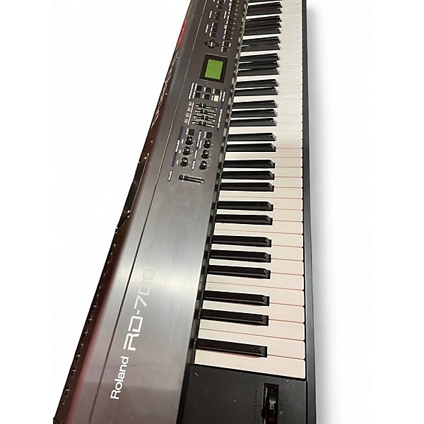Used Roland RD700 Keyboard Workstation