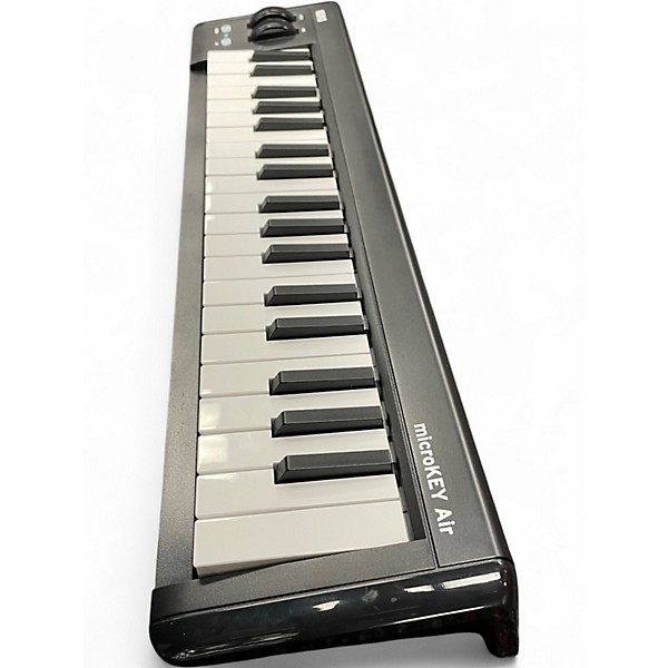 Used KORG MicroKey 37 Air MIDI Controller