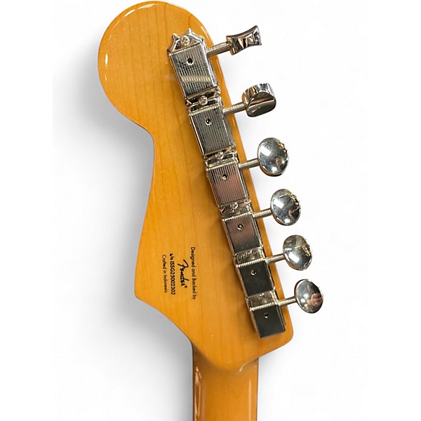 Used Squier Classic Vibe 1960S Stratocaster Surf Green4 Solid Body Electric Guitar