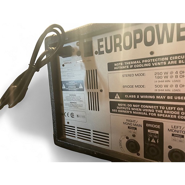 Used Behringer pmx2000 Powered Mixer