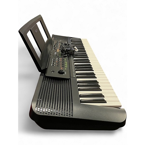 Used Yamaha PSR-E283 Portable Keyboard