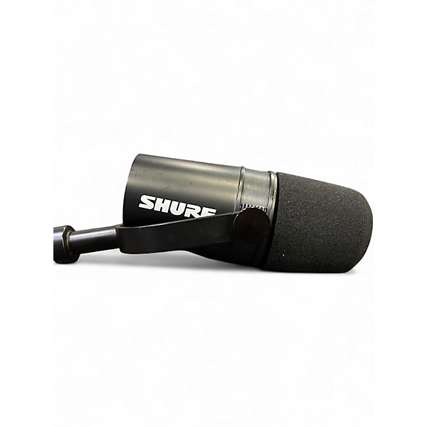Used Shure MV7X Dynamic Microphone