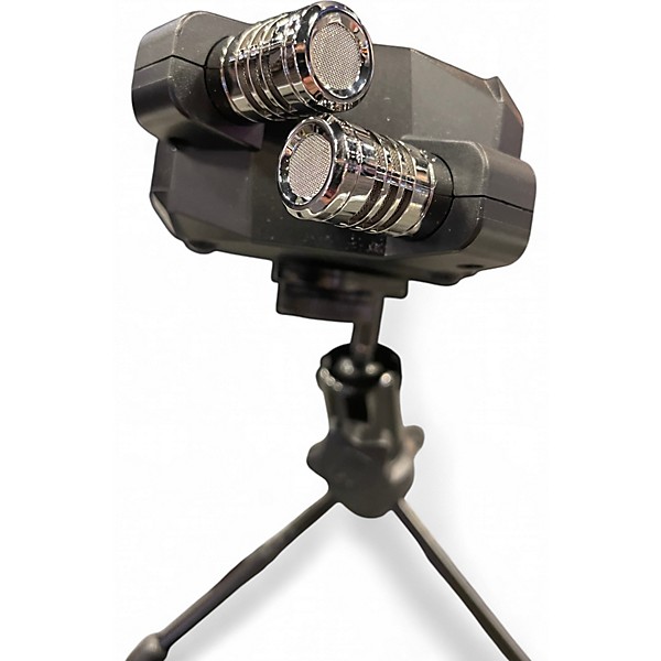 Used Zoom H4essential MultiTrack Recorder