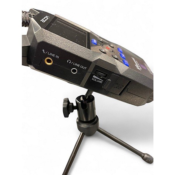 Used Zoom H4essential MultiTrack Recorder