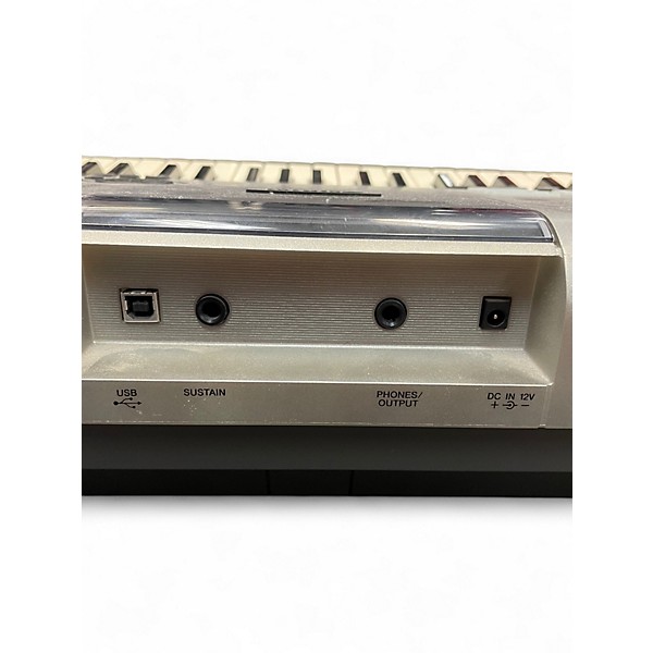 Used Yamaha YPT400 Portable Keyboard