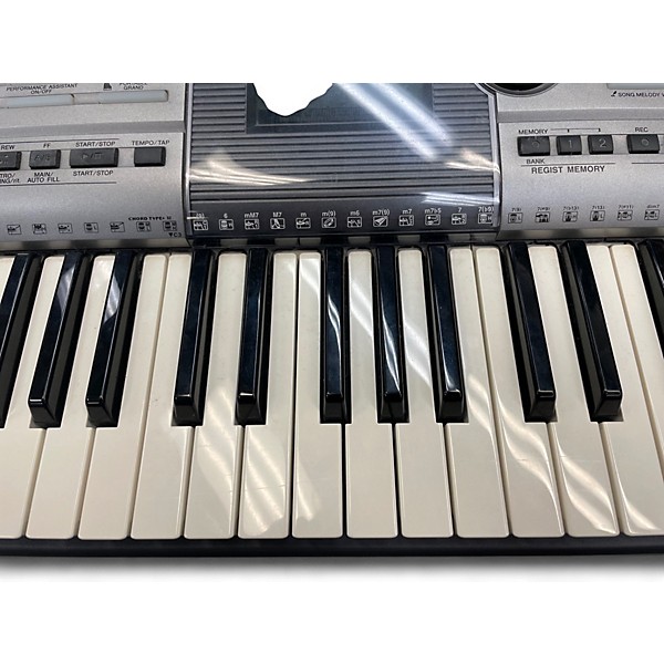 Used Yamaha YPT400 Portable Keyboard