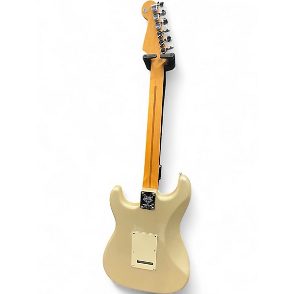 Used Fender 60th Anniversary Stratocaster Blizzard Pearl Solid Body Electric Guitar