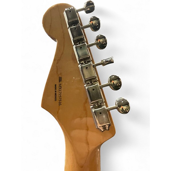 Used Fender Classic Player '50s Stratocaster Shoreline Gold Solid Body Electric Guitar