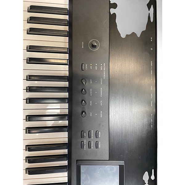 Used KORG Krome 88 Key Keyboard Workstation