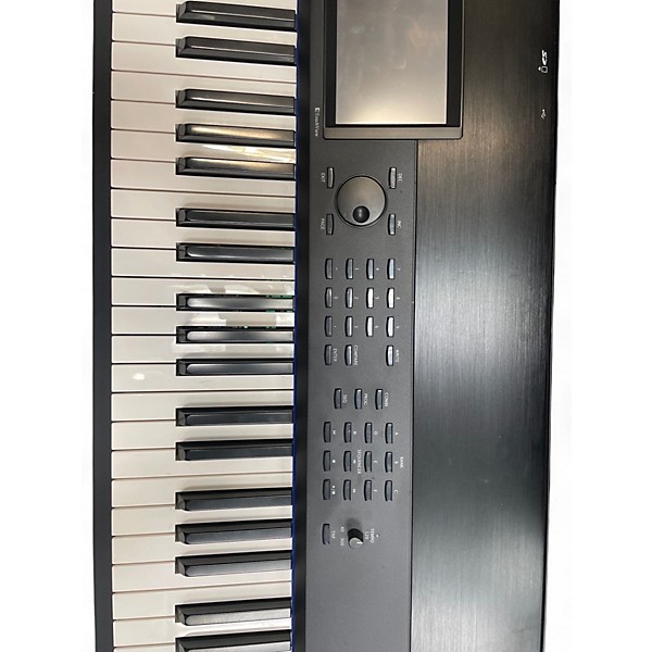 Used KORG Krome 88 Key Keyboard Workstation