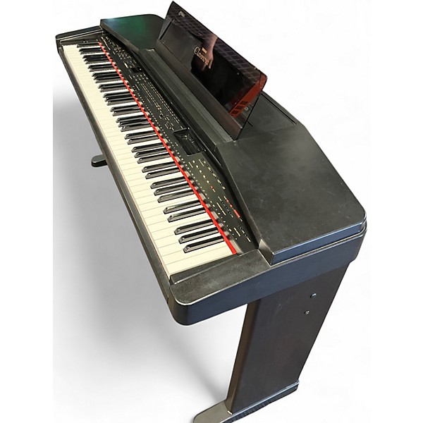 Used Yamaha clavinova cvp-50